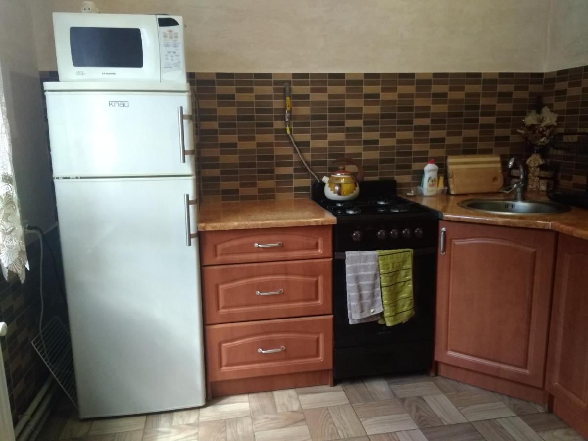 Villa Затишок В Карпатах à Yaremtche Extérieur photo