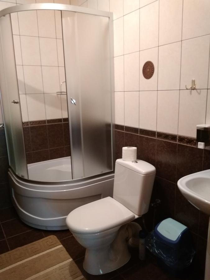 Villa Затишок В Карпатах à Yaremtche Extérieur photo